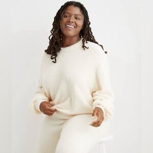 Aerie Flurry Crew Cream Women's Sweater
